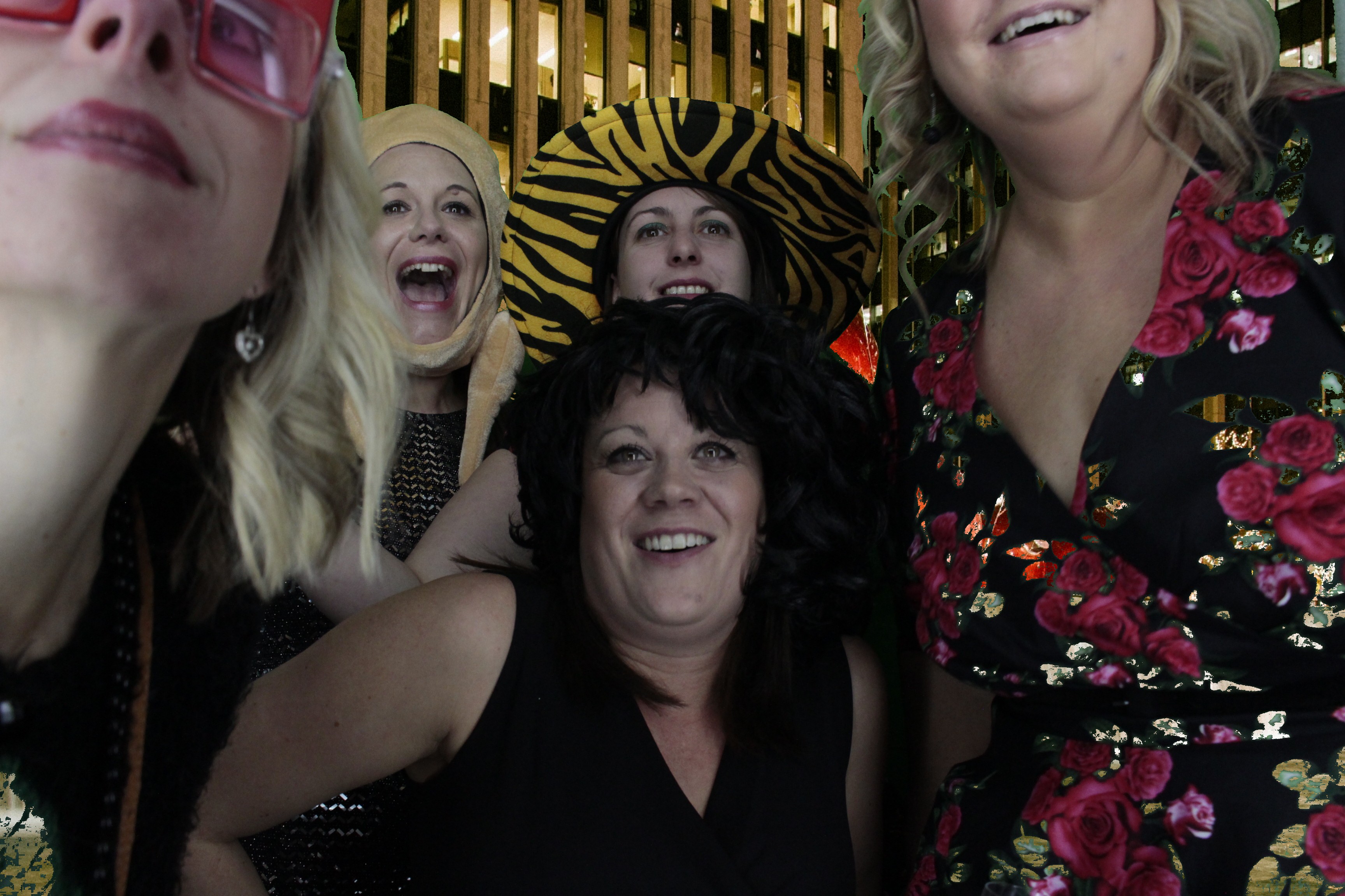 Kuoni Travel Christmas Party | View more photos from the event at gallery.myphotoboothexperience.co.uk/u/MyPhotoBoothExperienceLtd/Kuoni-Travel-Christmas-Party